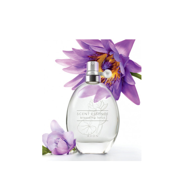 Immagine del profumo Scent Essence - Blooming Lotus di Avon