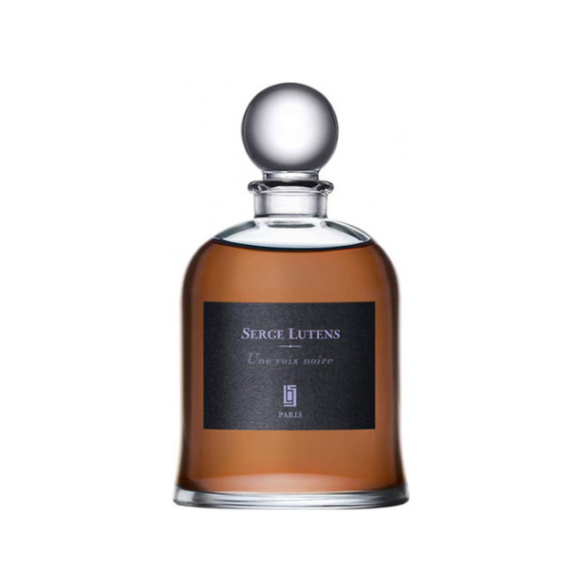 Immagine del profumo Une Voix Noire di Serge Lutens