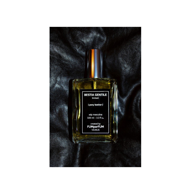 Immagine del profumo BESTIA GENTILE: pony leather di FUMparFUM