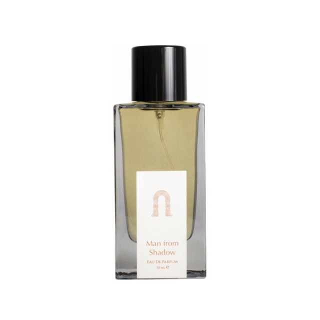 Immagine del profumo A Man of Shadow di NSHQ