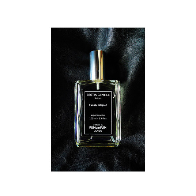 Immagine del profumo BESTIA GENTILE: woody cologne di FUMparFUM