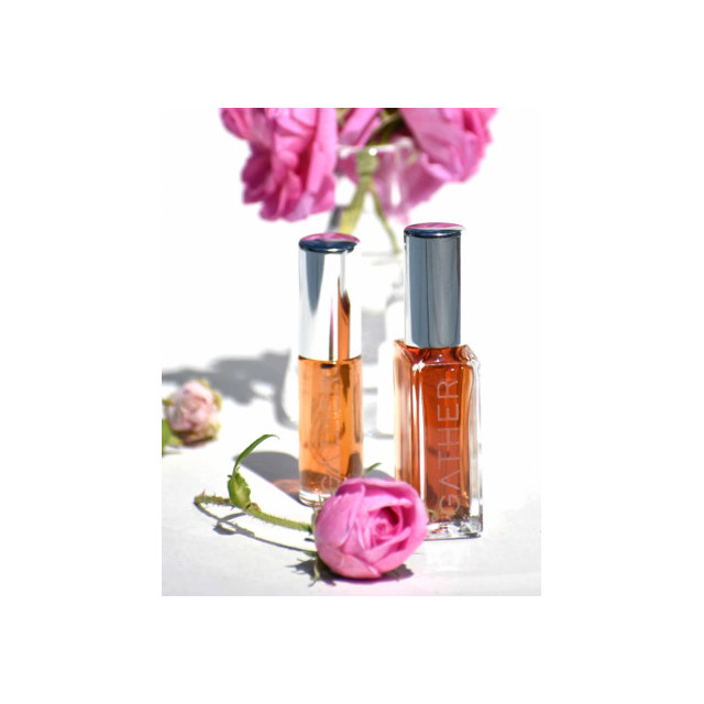 Immagine del profumo Rainwater Rose di Gather Perfume