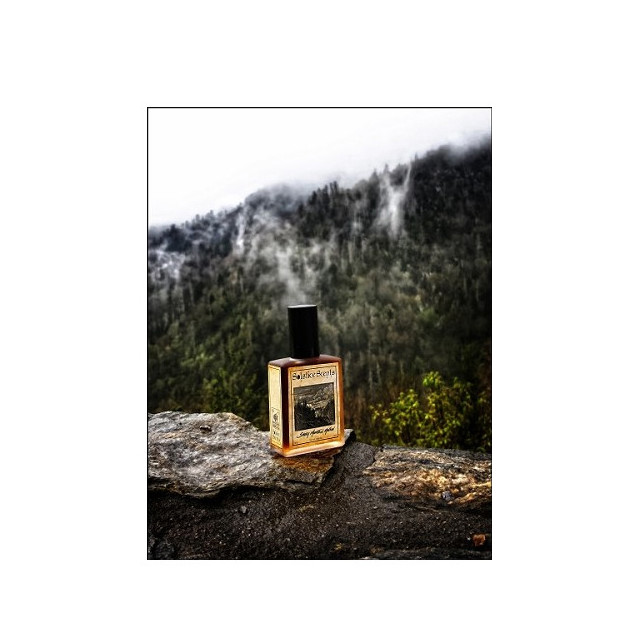 Immagine del profumo Smoky Mountain Mallow di Solstice Scents