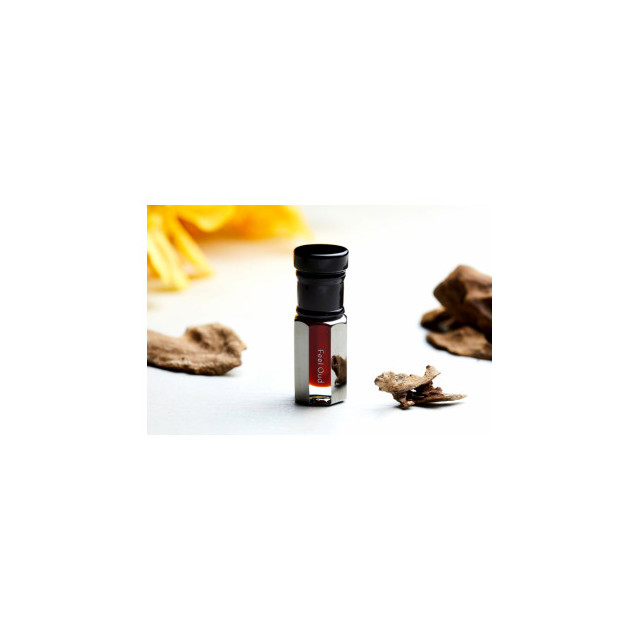 Immagine del profumo Lotus Oud di Feel Oud