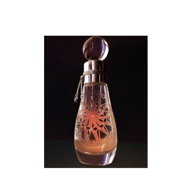 Immagine del profumo Russkiy Gostinets (Russian Gift) Русский Гостинец di Ladanika