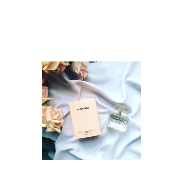 Immagine del profumo For Her di Bunkface